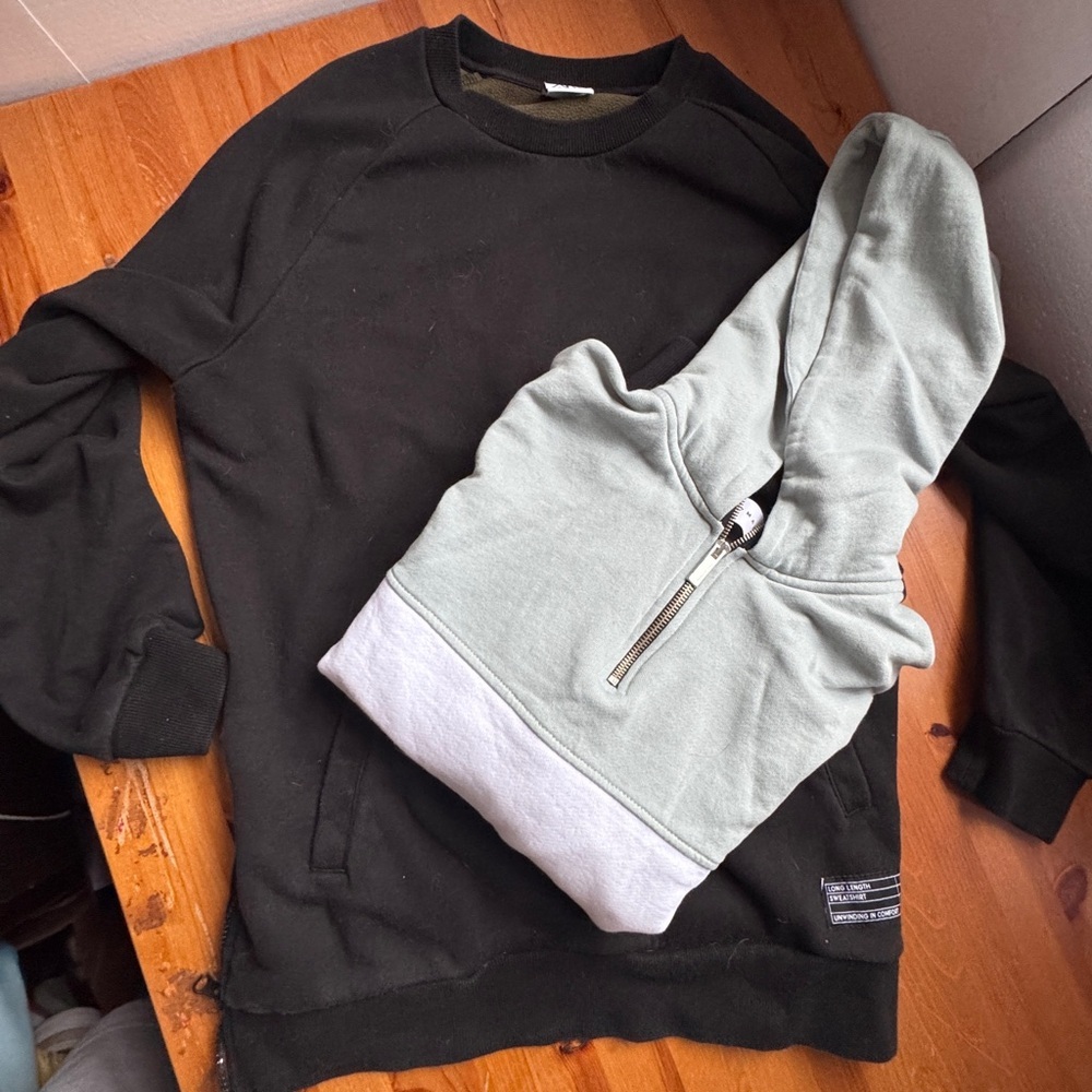 Zara man / top man sweatshirt bundle size medium